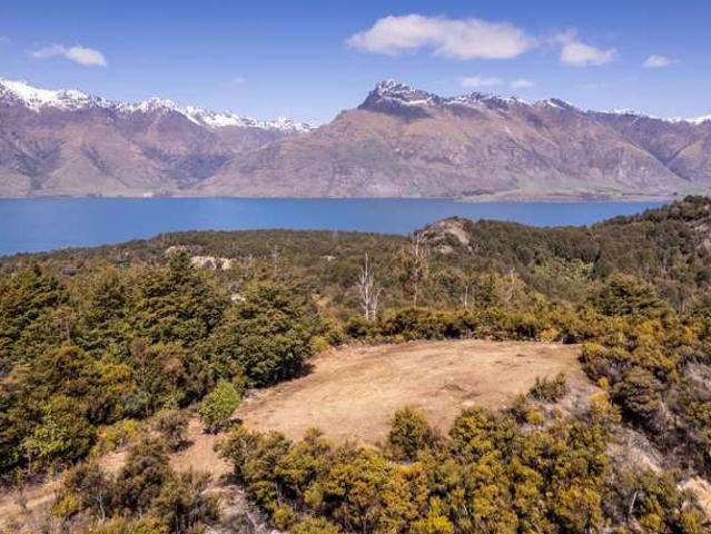 Land for sale in Otakou