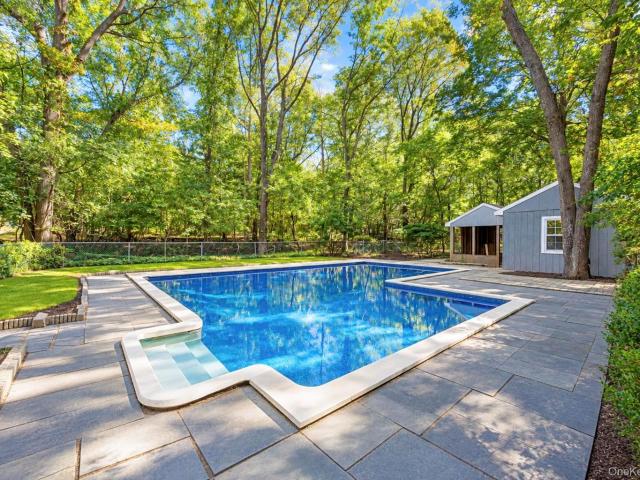 House for sale in Middle Island, Town of Brookhaven