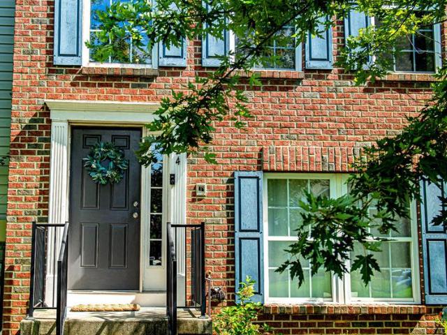 Townhouse for sale in Nottingham, Maryland