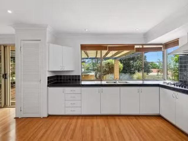 House for rent in Alexander Heights, Western Australia