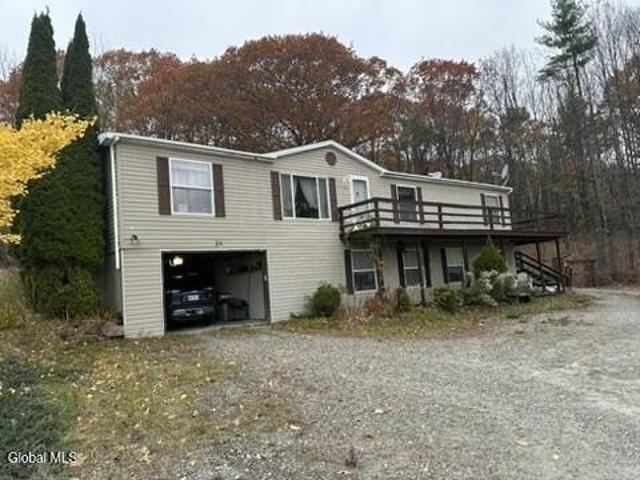 House for sale in Essex, New York
