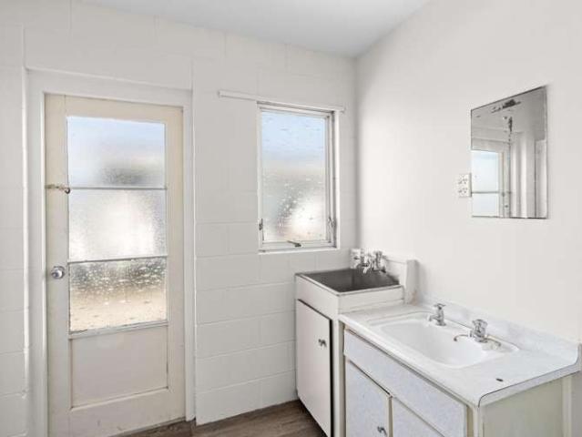 Apartment for sale in Hillsborough, Taranaki