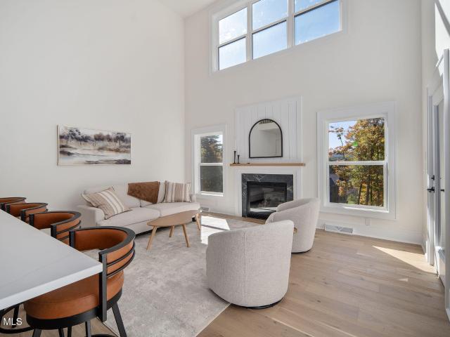 Townhouse for sale in Diamond Point, New York