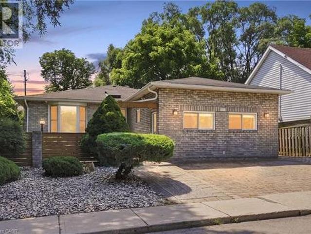 House for sale in Ancaster, Ontario