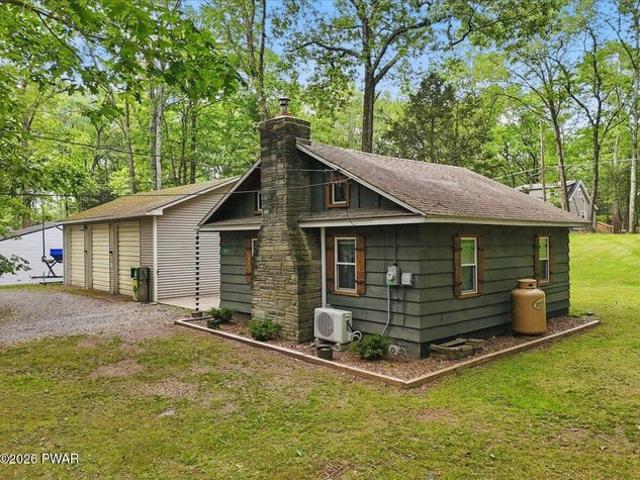 House for sale in Hawley, Pennsylvania