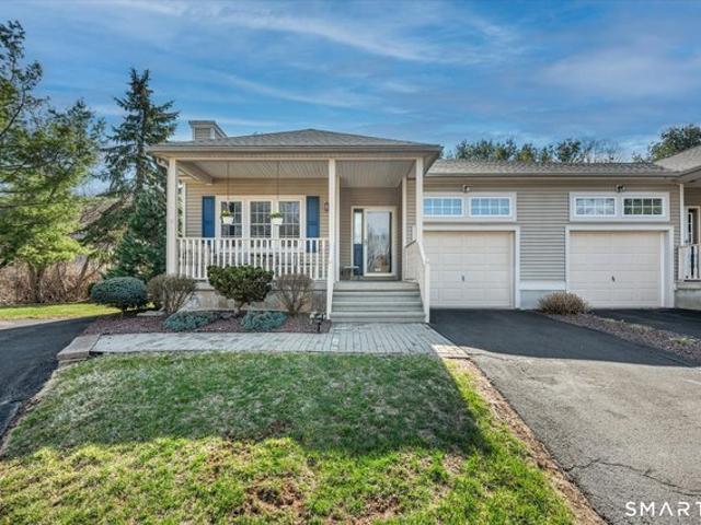 Condo for sale in Berlin, Connecticut
