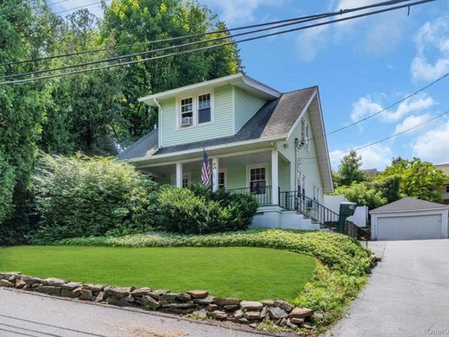 House for sale in Valhalla, New York