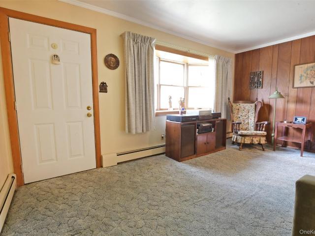 House for sale in Bohemia, New York