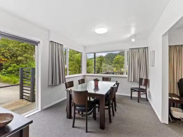 House for sale in Pauatahanui, Wellington