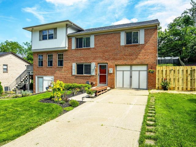 Townhouse for sale in Campbell, Kentucky