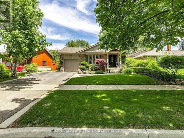 House for sale in Georgina, Ontario