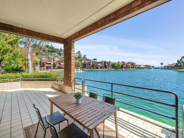 Condo for sale in Belvedere Tiburon, California