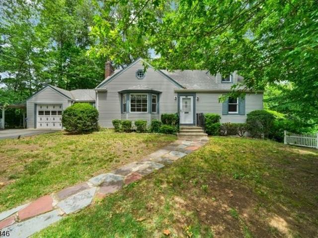 House for sale in Parsippany, New Jersey