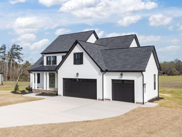 House for sale in Holly Springs, North Carolina