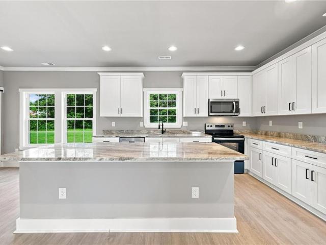 House for sale in Aberdeen Gardens, Hampton