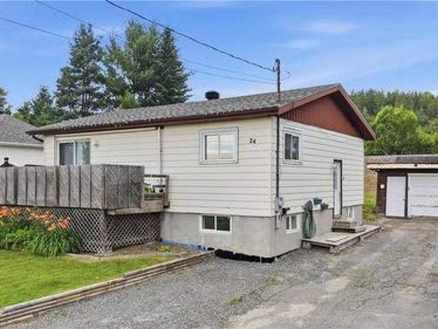 House for sale in Wanup, Ontario