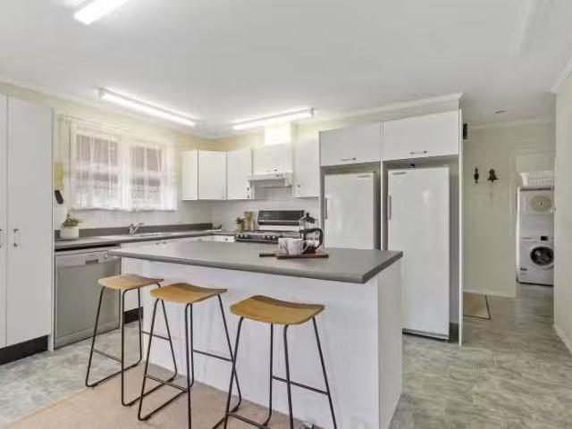 House for sale in Linden, Wellington