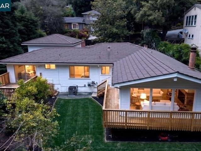 House for sale in Orinda, California