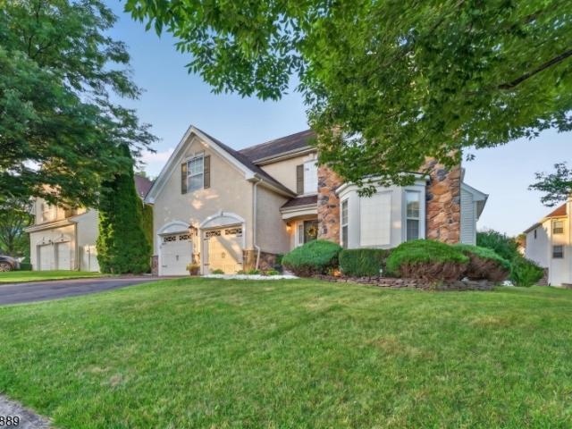 House for sale in Stewartsville, New Jersey