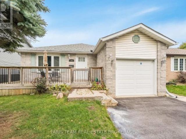 House for sale in Barrie, Ontario