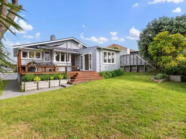 House for sale in Paremoremo, Oroua County