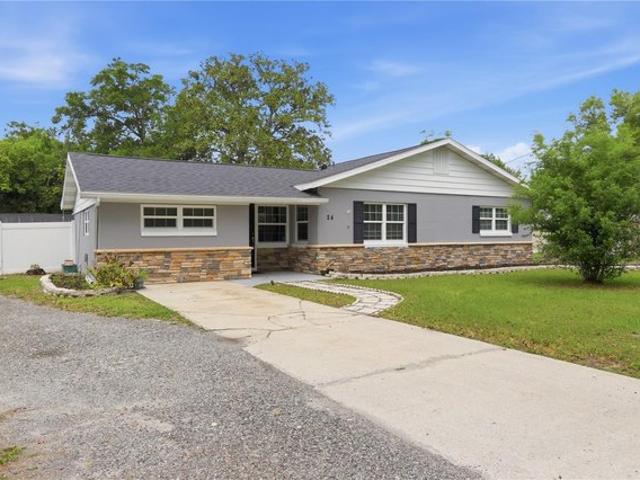 House for sale in Debary, Florida