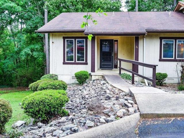Townhouse for sale in Ark