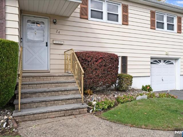 House for sale in Clifton, New Jersey