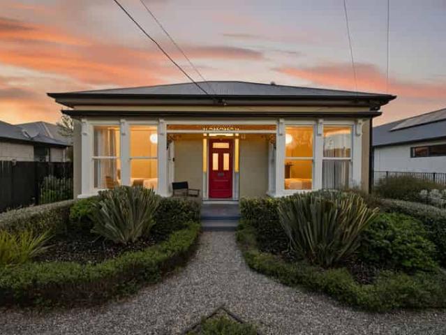 House for rent in Addington, Canterbury
