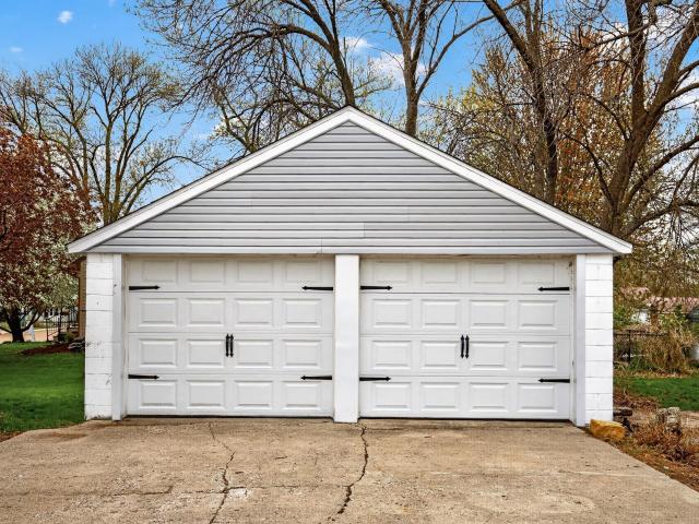 House for sale in Young America, Norwood Young America