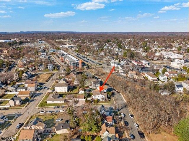 House for sale in Waldwick, New Jersey