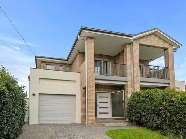 House for rent in Canley Heights, New South Wales
