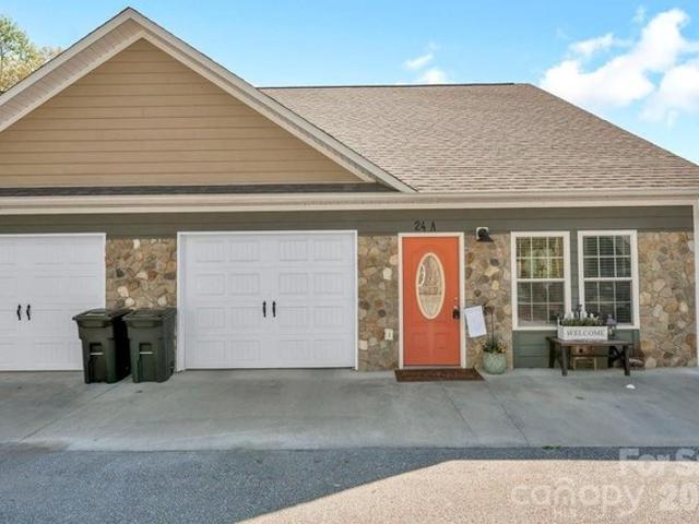 Townhouse for sale in Marion, North Carolina