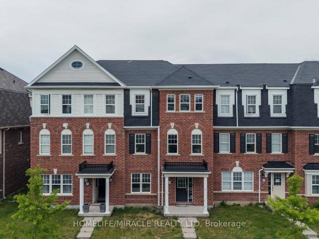 Townhouse for sale in Woburn, Ontario