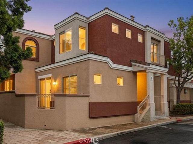 Townhouse for sale in Foothill Ranch, California