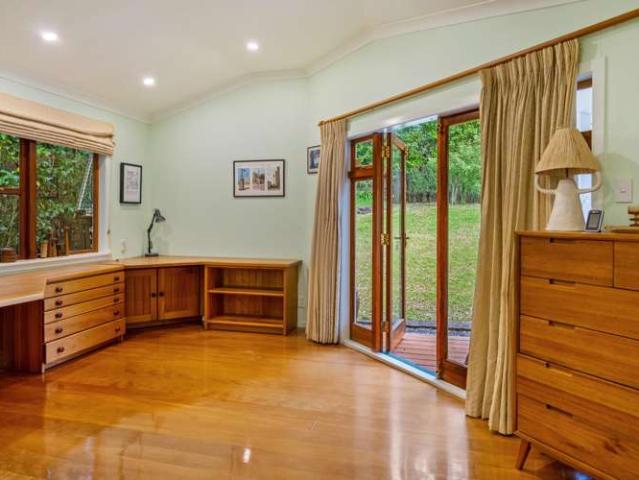 House for sale in Blockhouse Bay