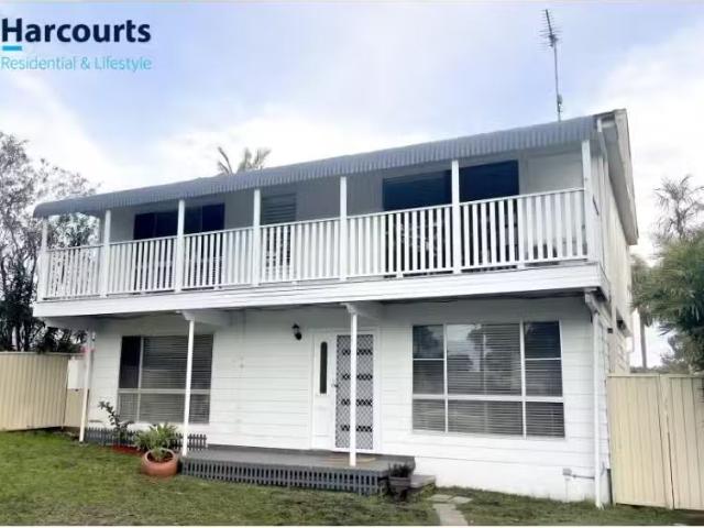 House for rent in Charmhaven, New South Wales