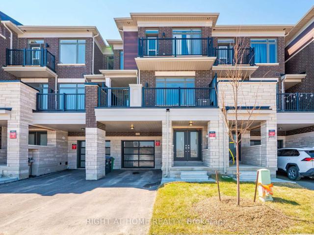 Townhouse for sale in Woburn, Ontario