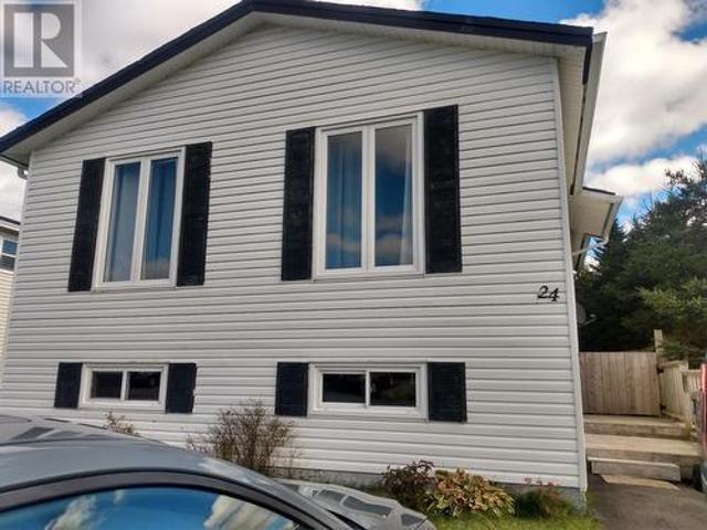 House for sale in Mount Pearl