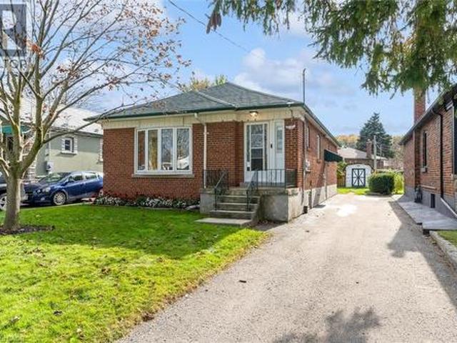 House for sale in Scarborough Centre, Toronto