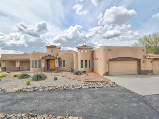 House for sale in Placitas, New Mexico