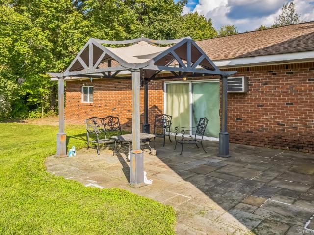House for sale in Lloyd, New York