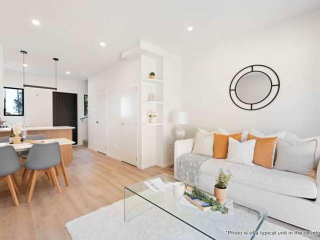 House for sale in Bayswater