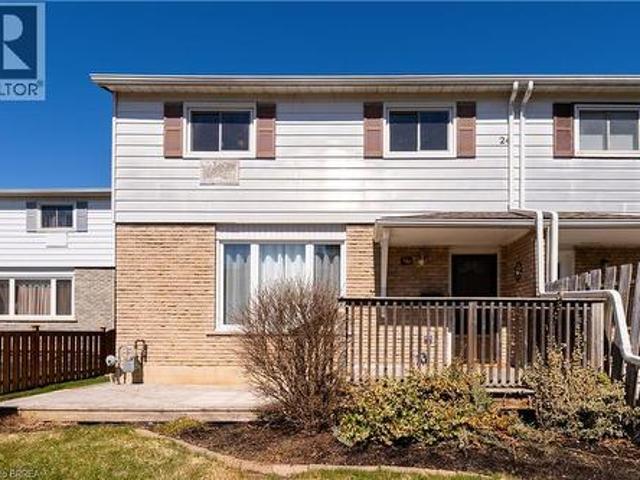 Townhouse for sale in Brant, Ontario