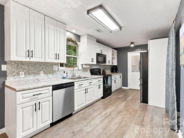 House for sale in Candler, North Carolina