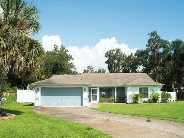House for sale in Yalaha, Florida