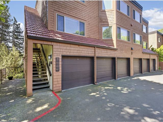 Condo for sale in Oregonia