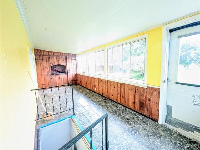 House for sale in Niagara, New York
