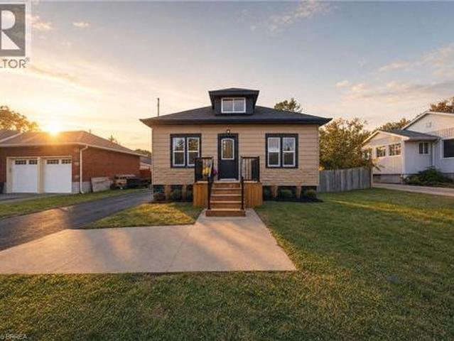 House for sale in Brantford, Southwestern Ontario