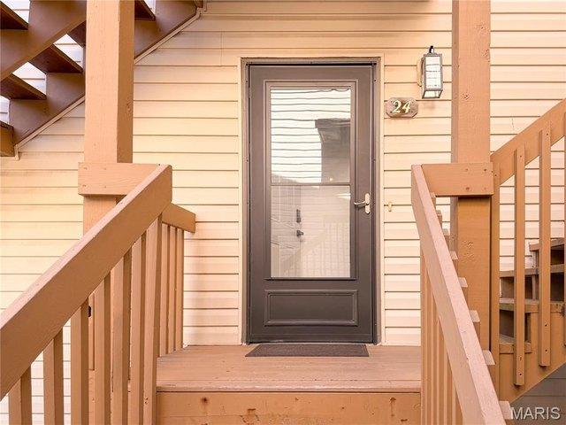 Condo for sale in Belleville, Illinois